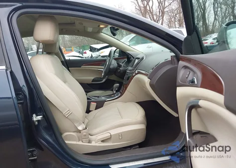 2014 Buick Regal Turbo z USA, uszkodzony, nr VIN 2G4GK5EX5E9242836